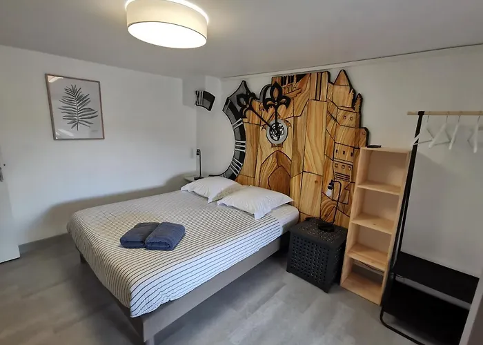 Le Senechal Frühstückspension 3*