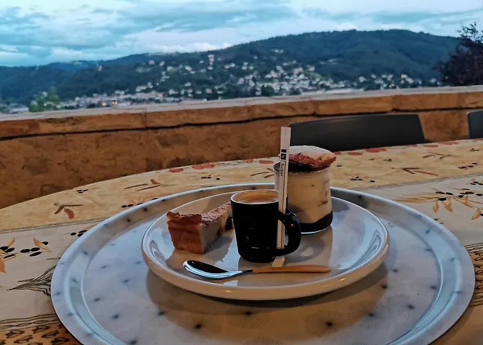 Le Senechal Frühstückspension Villefranche-de-Rouergue